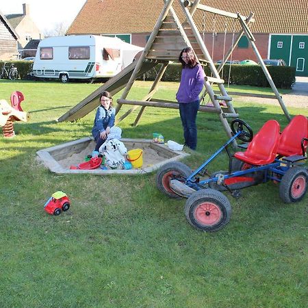 Caravan 'T Koekoeksnest Аахтекерке Екстериор снимка